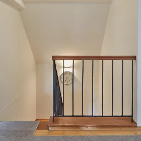 Apartment Open Plan In Old Town By Days *